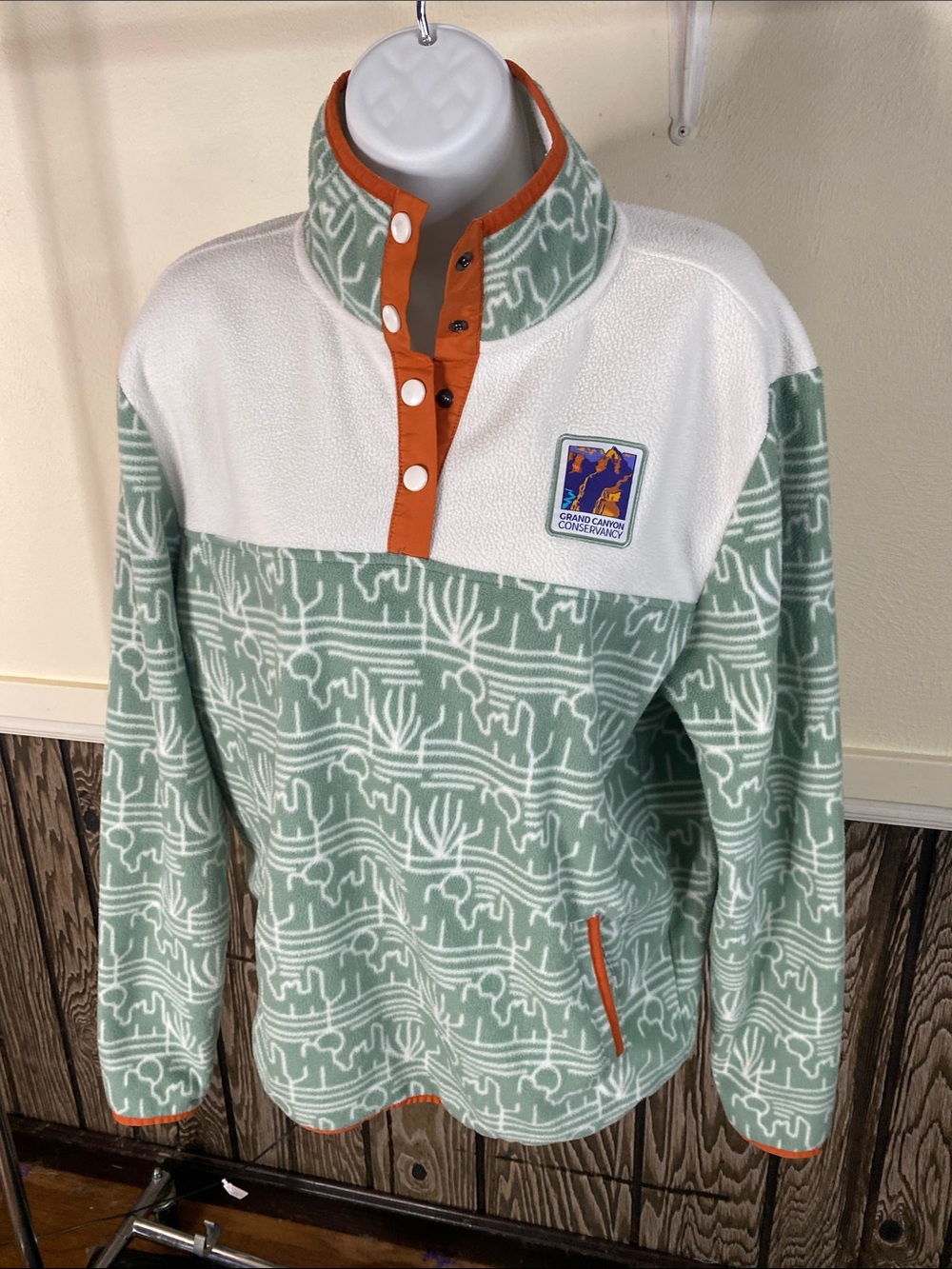Jack+ Sage Green & White Grand Canyon Patterned Snap Pullover with Orange Trim